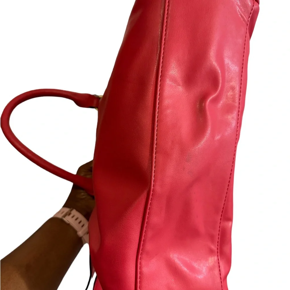 Merona Pink triple pocket shoulder purse with bow. - Picture 3 of 9